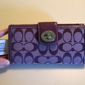 Wallet/clutch